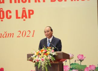 Các nhà Khoa học tại Liên hiệp các Hội Khoa học và Kỹ thuật Việt Nam đón nhận nhiều danh hiệu cao quý