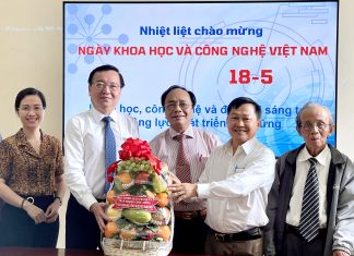 Lãnh đạo Ban Tuyên giáo Thành ủy TPHCM chúc mừng các nhà khoa học nhân Ngày Khoa học và Công nghệ Việt Nam